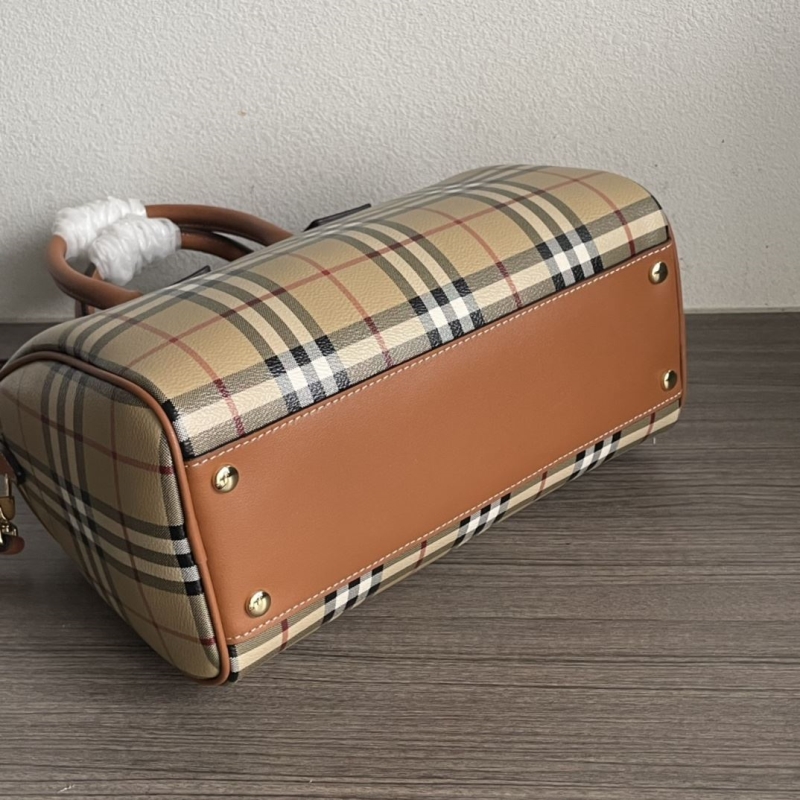 Bv*b*rry speedy bags